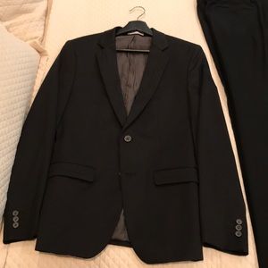Zara Men’s 2-piece Suit